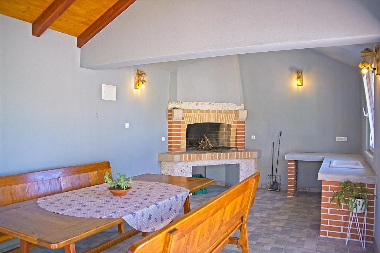 Apartman Nikica Постіра Екстер'єр фото