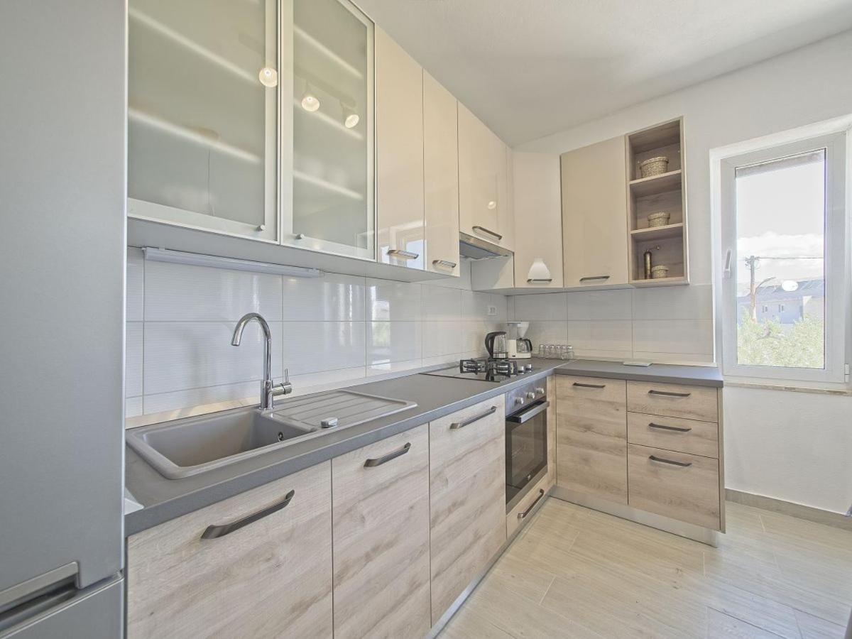 Apartman Nikica Постіра Екстер'єр фото