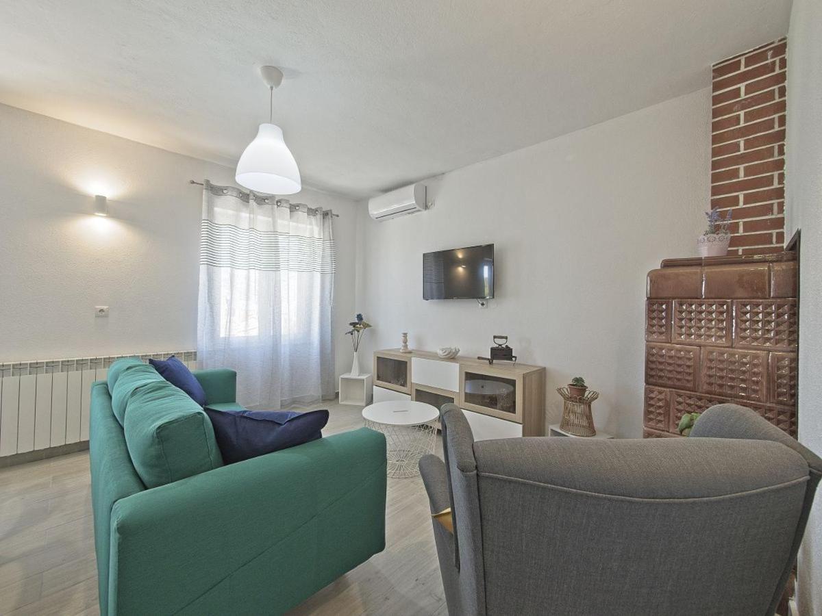 Apartman Nikica Постіра Екстер'єр фото
