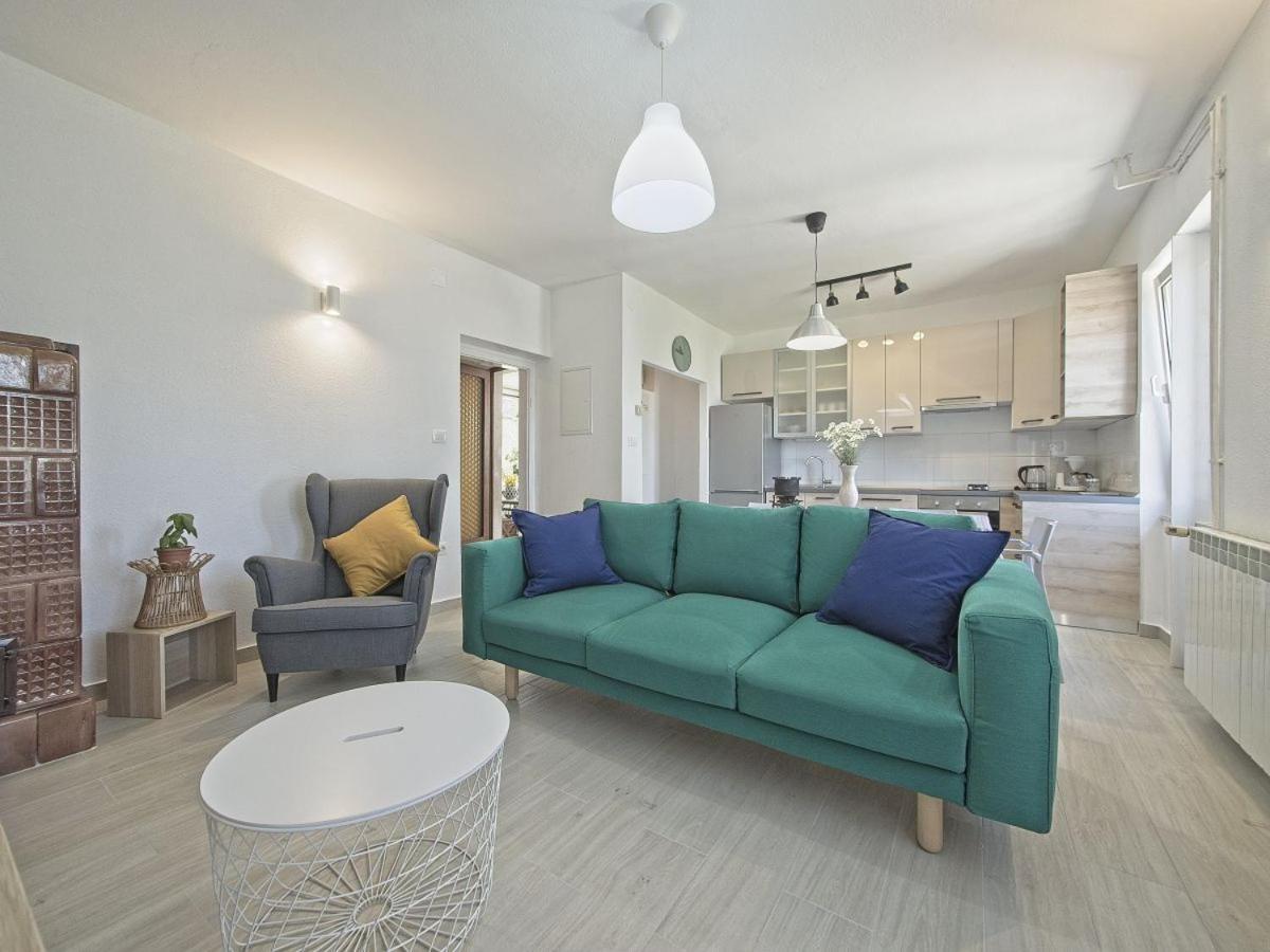 Apartman Nikica Постіра Екстер'єр фото